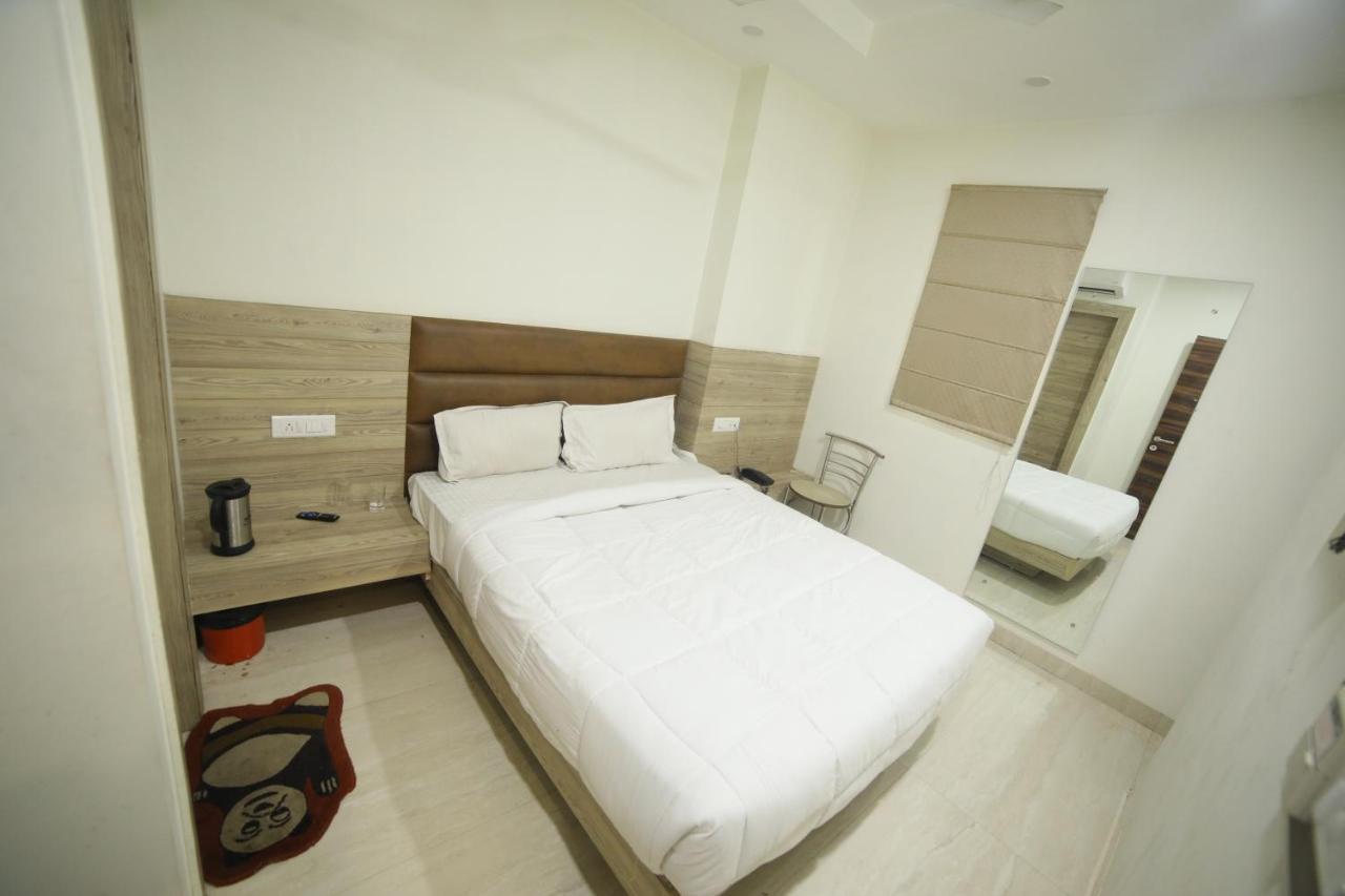 Hotel Shri Ram Residency Agra  Exterior photo